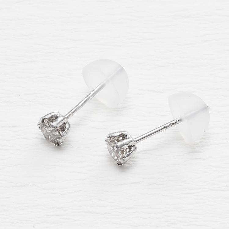 数量限定！プラチナ  天然ダイヤモンド 0.40ct ！シンプル1粒ピアス