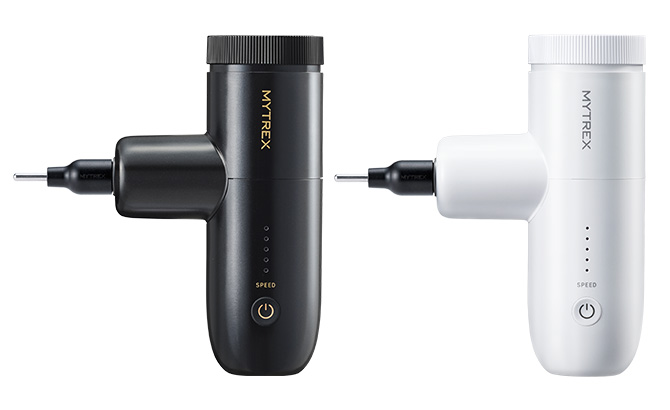 カラーはブラック・ホワイトの2色