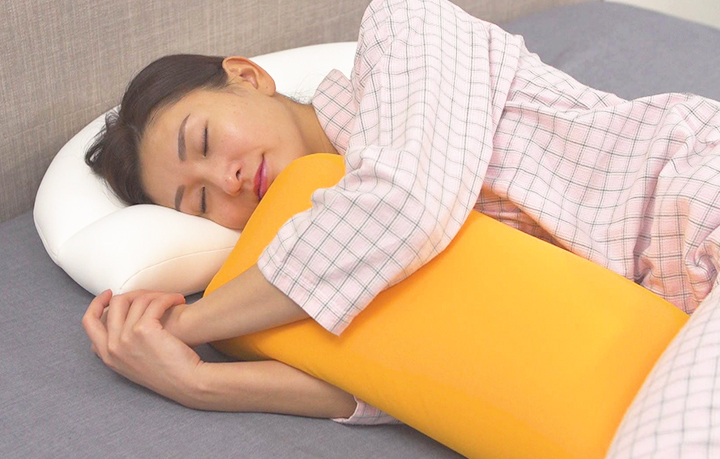 「王様のロング抱き枕」がセット！